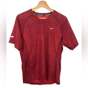 Nike Men’s Medium Red Short Sleeve Dri-Fit Running Shirt